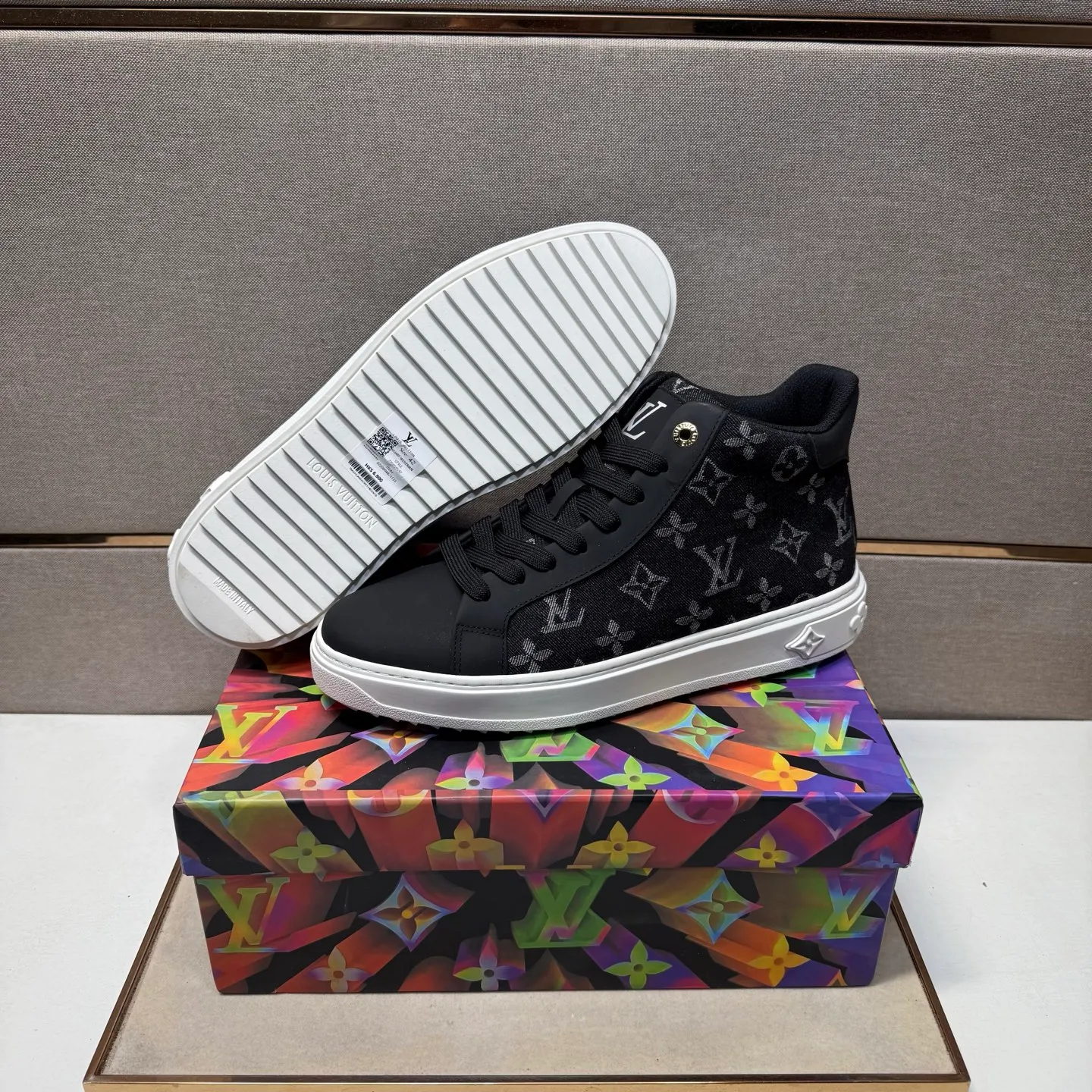 Men's men's shoes 💰pp560 [LV～] Men's casual high-top shoes 2025z cabinet sales simultaneously 🔶Size: 38-44#️⃣ 🔷4 colors🔜The upper is made of multi-material splicing➕Mesh lining, comfortable and breathable, sole: original comfortable and wear-resistant outsole, ⚠️real thing📱photographed🎬real thing is better📢📢📢